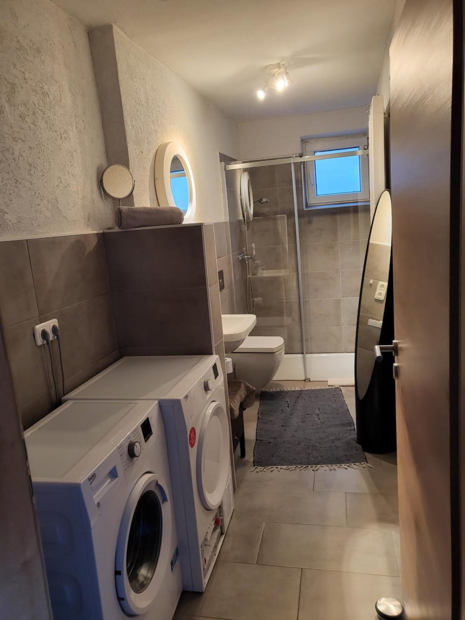 Appartement Burgener Burgblick à Burgen  Extérieur photo